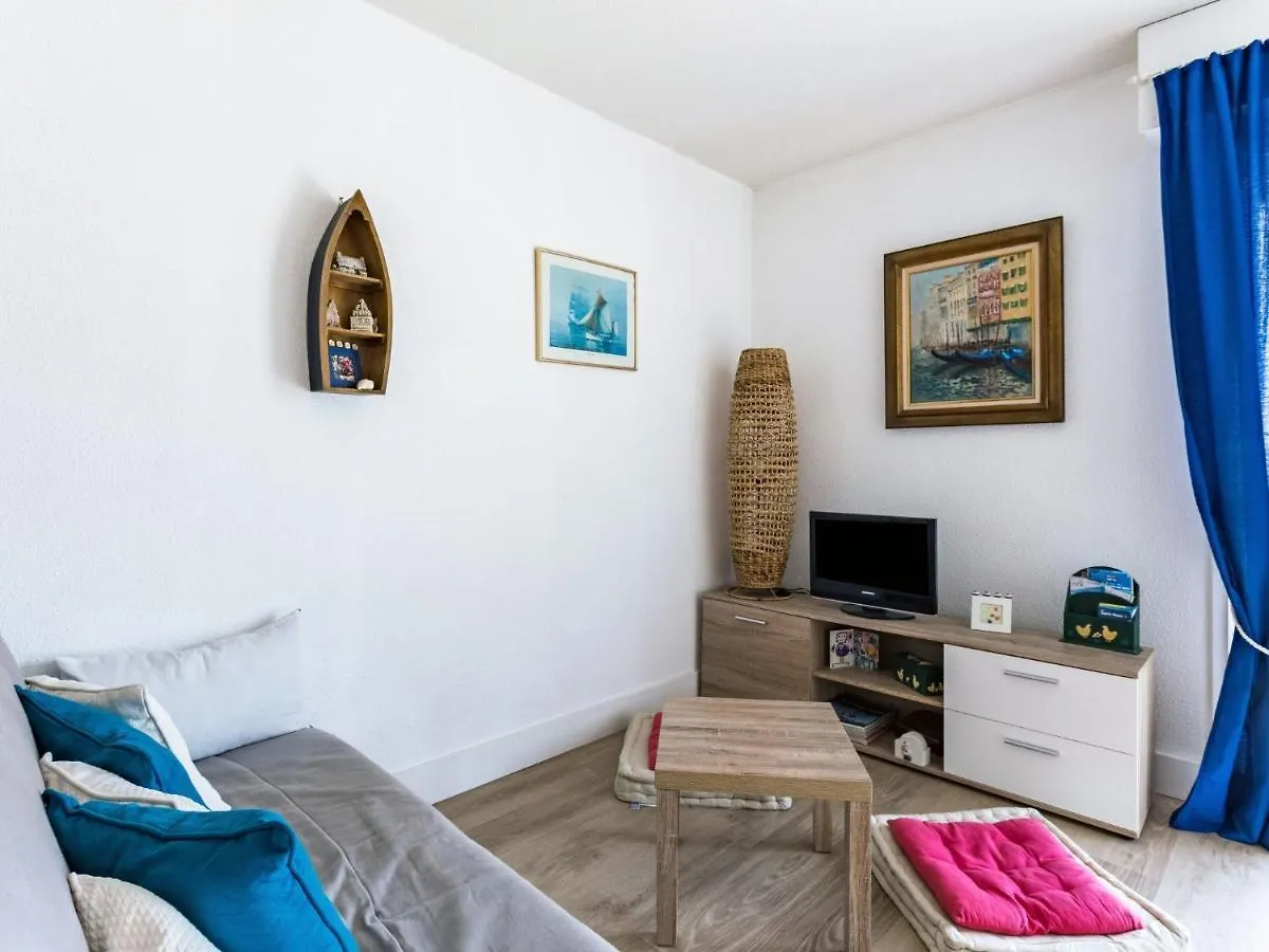 Apartment La Baie Des Corsaires-7 By Interhome Saint-Malo 0*,  Francia